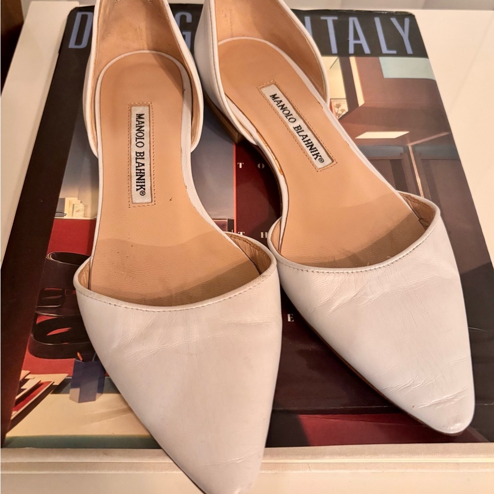 SOLD Manolo Blahnik White Pointed D'Orsay Leather Flats
